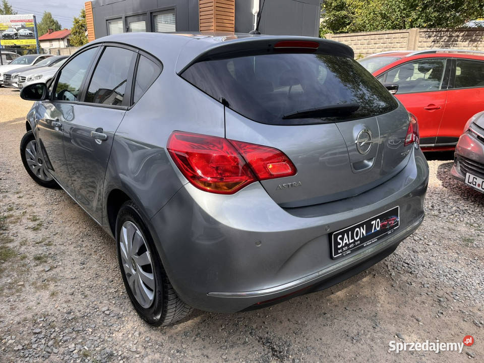 Opel Astra 14TURBO Klima 6biegów Tempomat BEz światła do jazdy dziennej Częstochowa