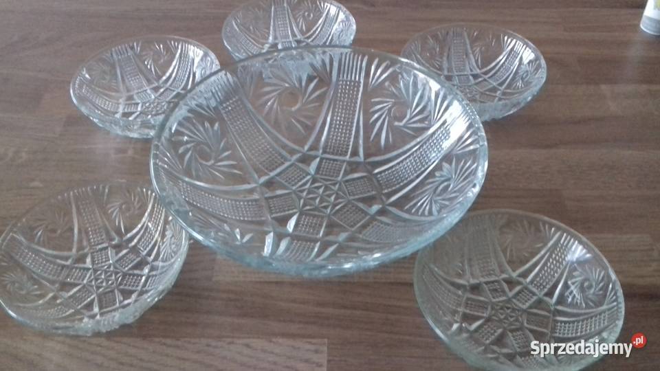 Salaterka szklana małe z PRLu Kielce