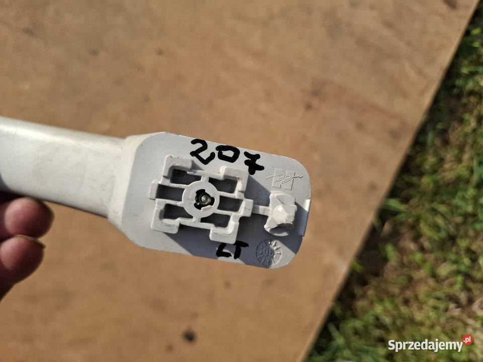 Uchwyt rączka podsufitki lewy tył Peugeot 207 Przyborów sprzedam