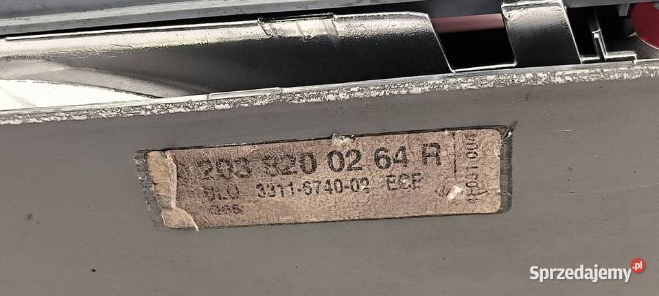 LAMPA PRAWA TYŁ MERCEDES W 203 2038200264R Pozostałe