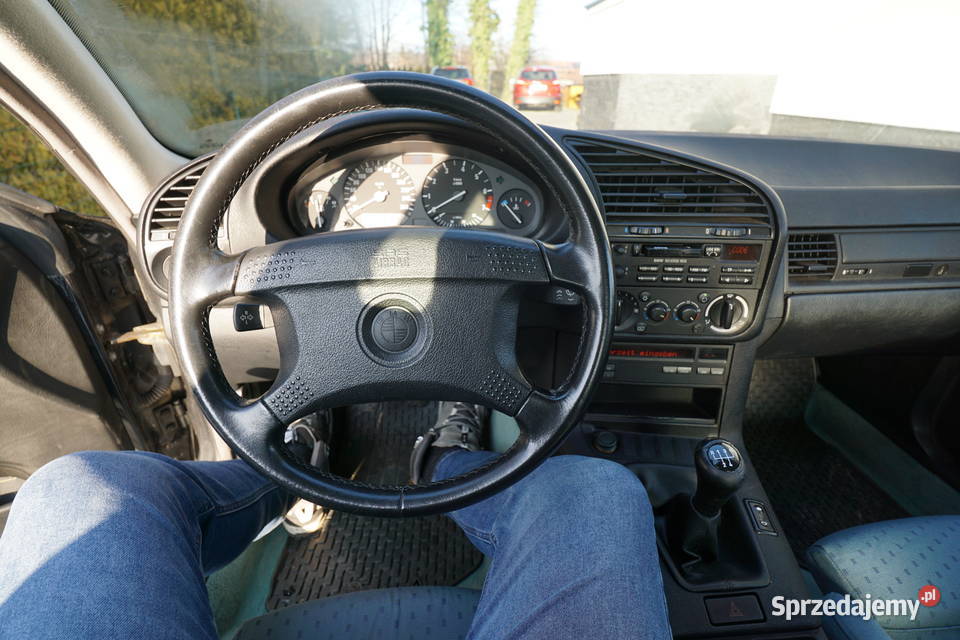 BMW E36 320i coupe 20 R6 150 1991 zabytkowe śląskie Bielsko-Biała sprzedam
