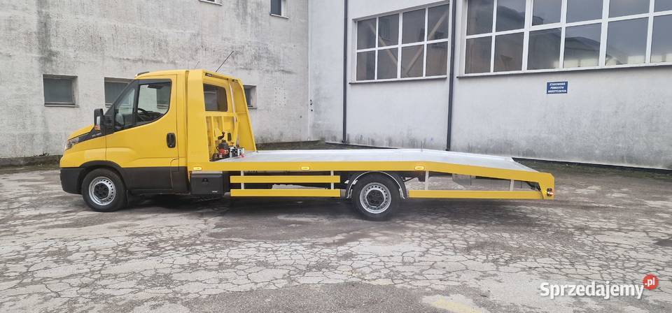 Autolaweta Laweta Najazd Pomoc Drogowa Iveco dostawcze Pozostałe Kielce sprzedam