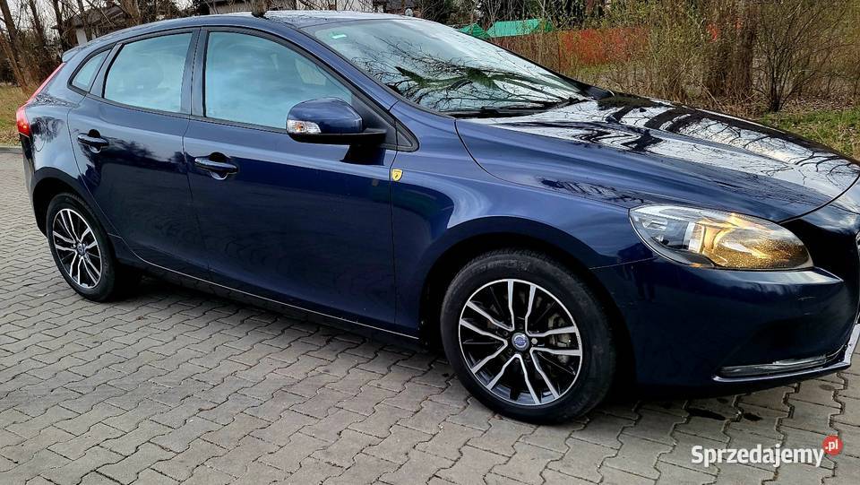 Volvo V40 20 D4 190 Manual Ksenon Kamera asystent parkowania Gliwice sprzedam