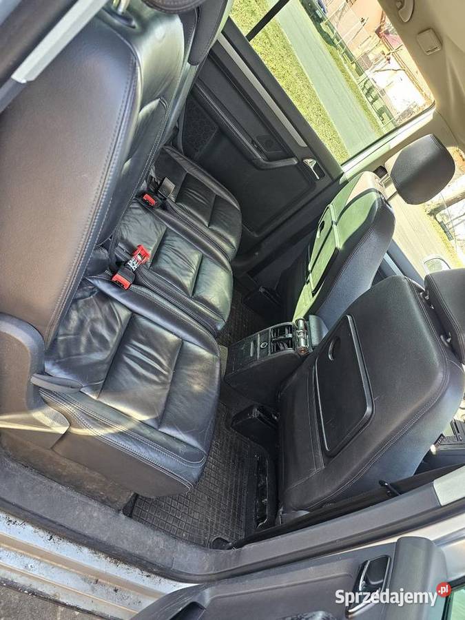 Volkswagen touran 20 benzyna 7osobowy skóra benzyna łódzkie Chotynin sprzedam