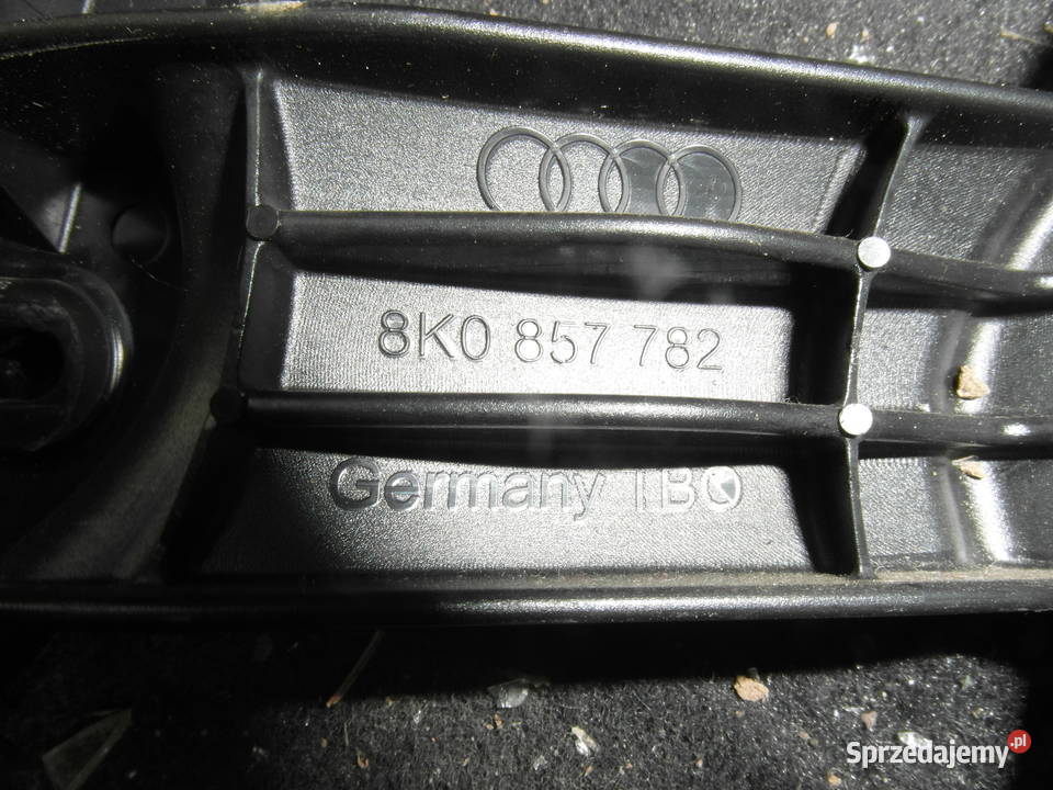 prowadnica pasa prawa 8k0857782 Audi A4 S4 RS4 Szczecin