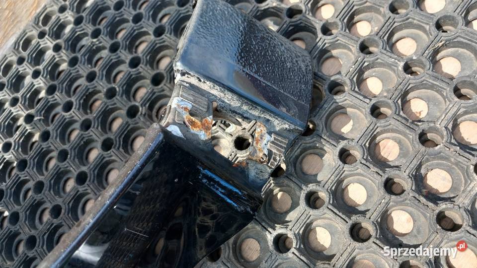 AUDI A3 8P LIFT BŁOTNIK PRZÓD PRAWY LY9B Zbierkowo