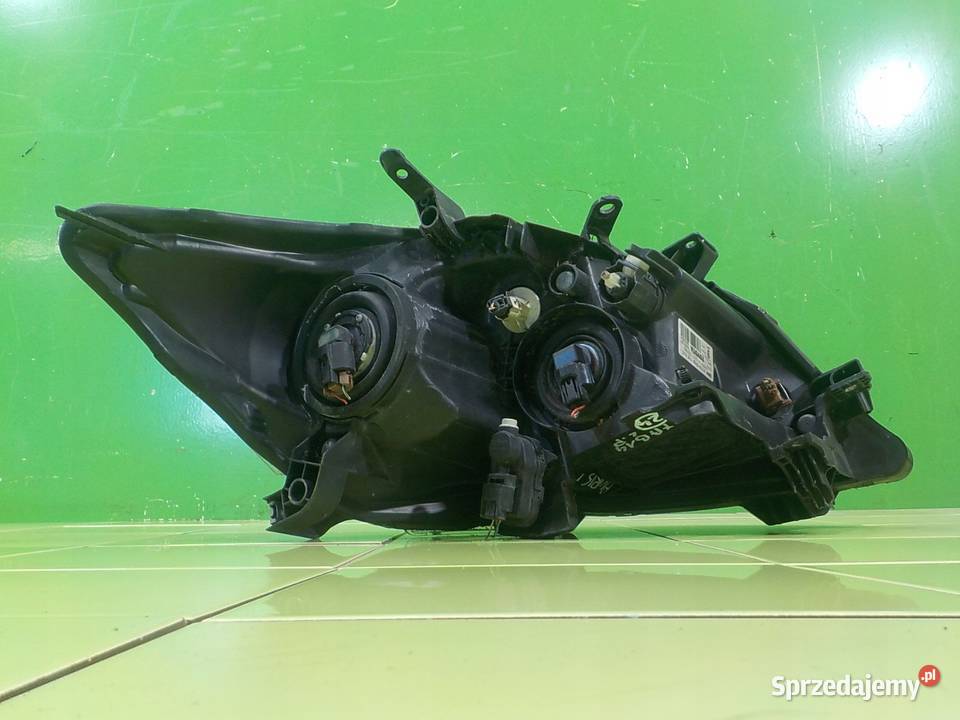 TOYOTA AURIS I LIFT 18 VVTI AUT 11r HB 5D lampa mazowieckie Suków