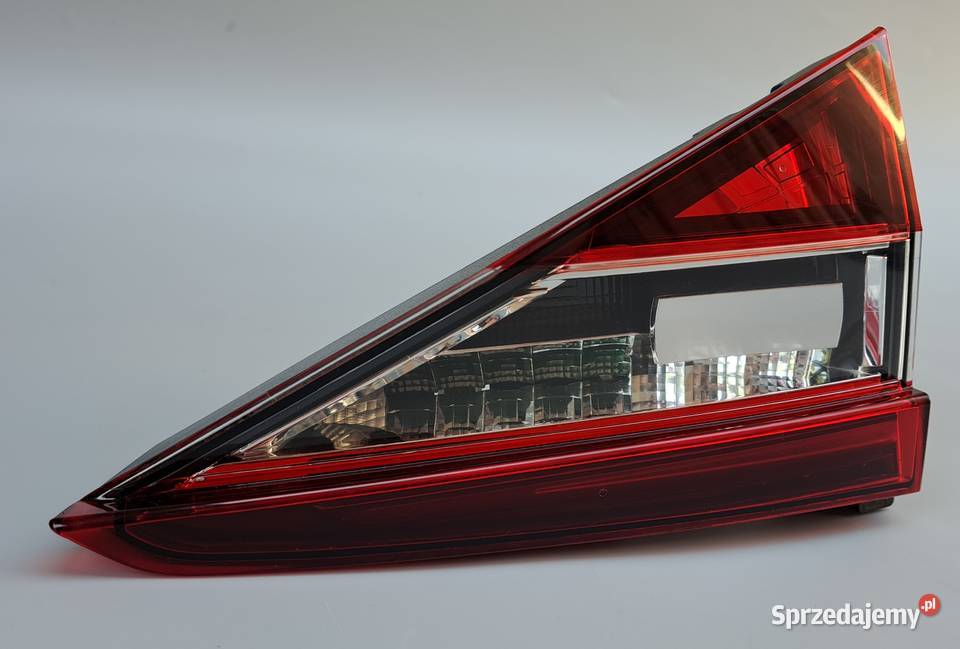 Lampa Tył Lewa Klapy Skoda Superb III Kombi LED Mielęcin sprzedam