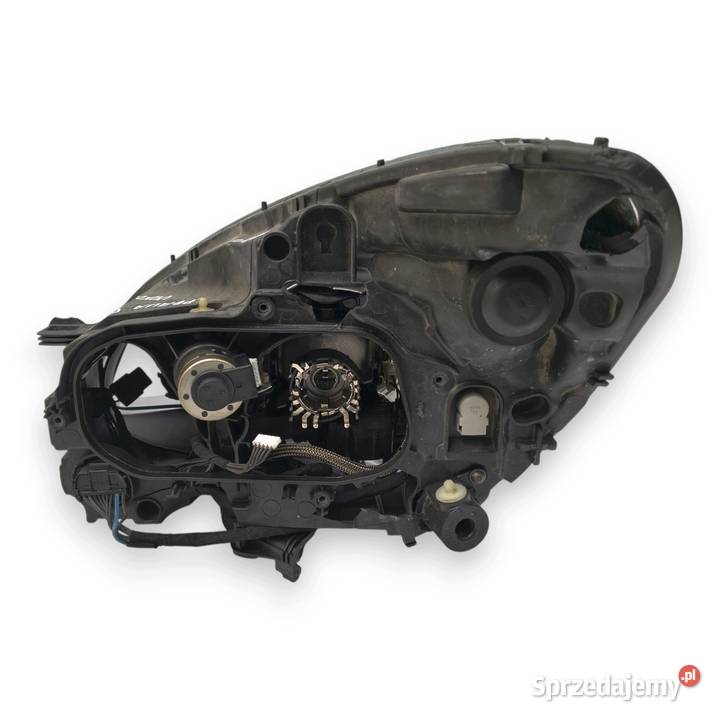 LAMPA PRAWA Volvo S60 II V60 LIFT XENON prawy Chełm