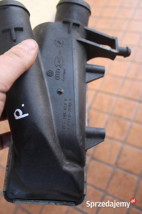 INTERCOOLER PRAWY AUDI A4 B6 25 TDI 8E0145806C osobowe