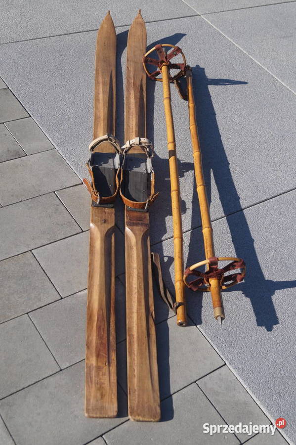 Stare narty jesionowe 160 kijki Pruchnik