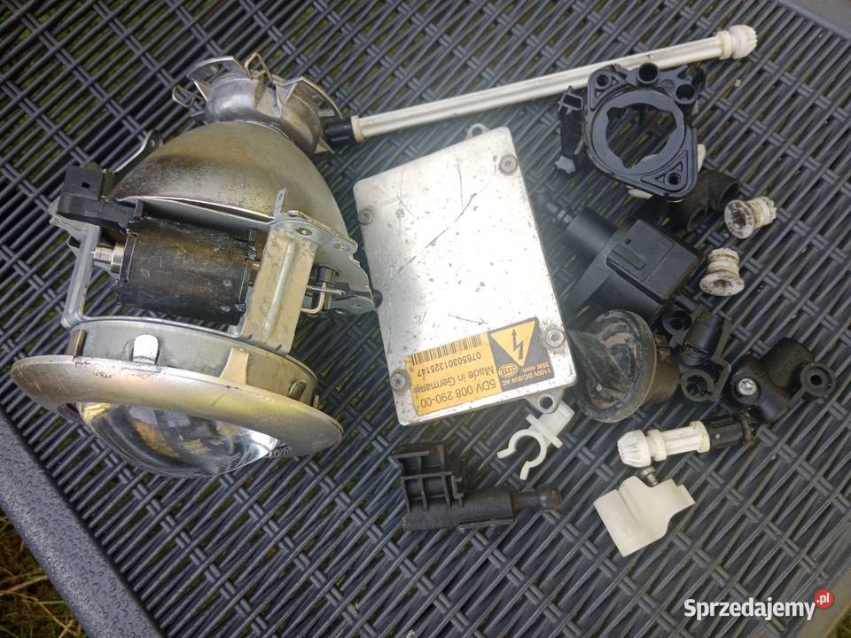 Wnętrze srodek lampy audi A6 c6 pomorskie Słupsk sprzedam