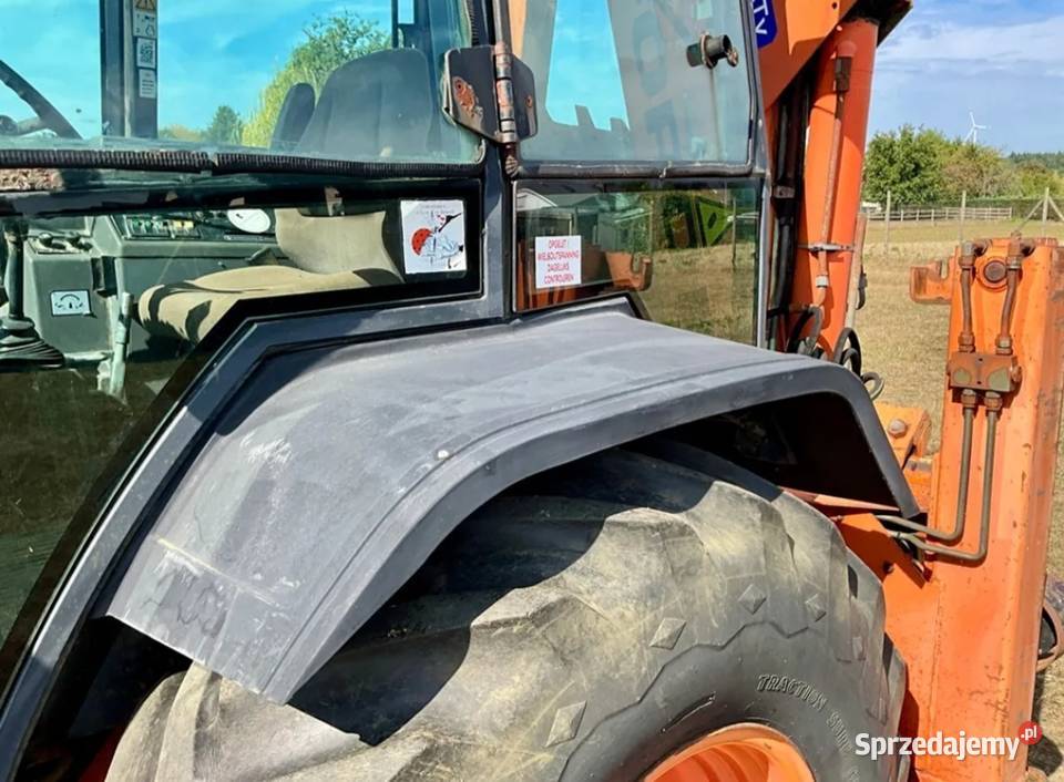 Koparko ładowarka Ford NewHollan 675D 4x4 nie Koźmin Wielkopolski