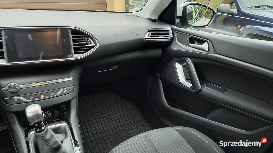 Peugeot 308 16 Blue HDI 120 Salon Polska