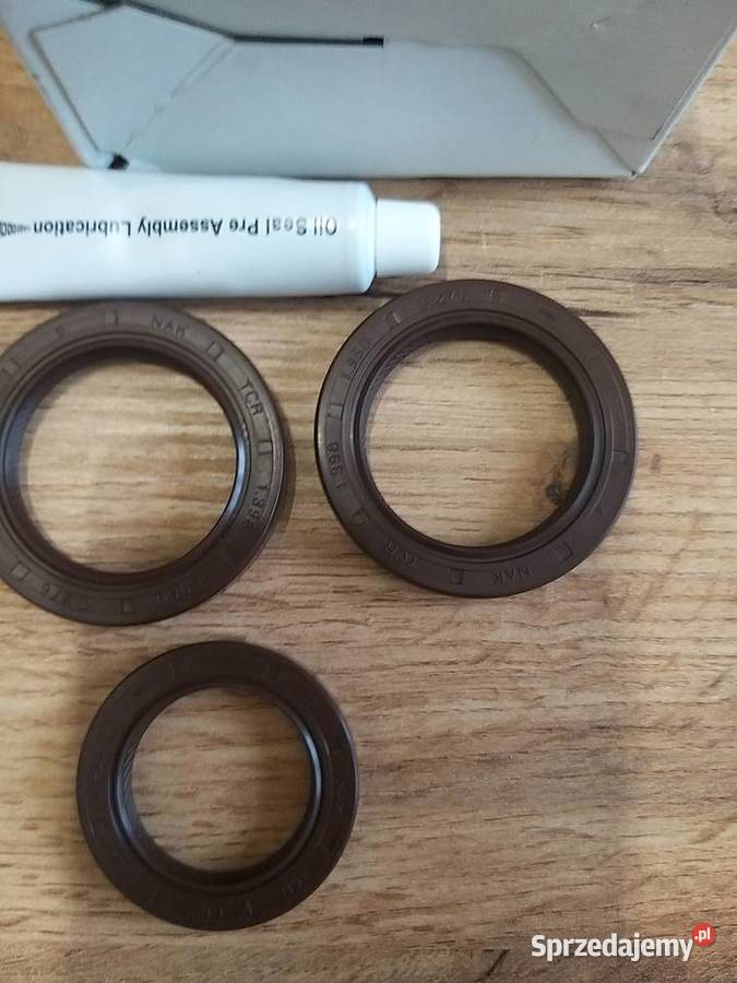 KOMPLET USZCELNIACZY WAŁUWAŁKOW CHRYSLER TCDODGE