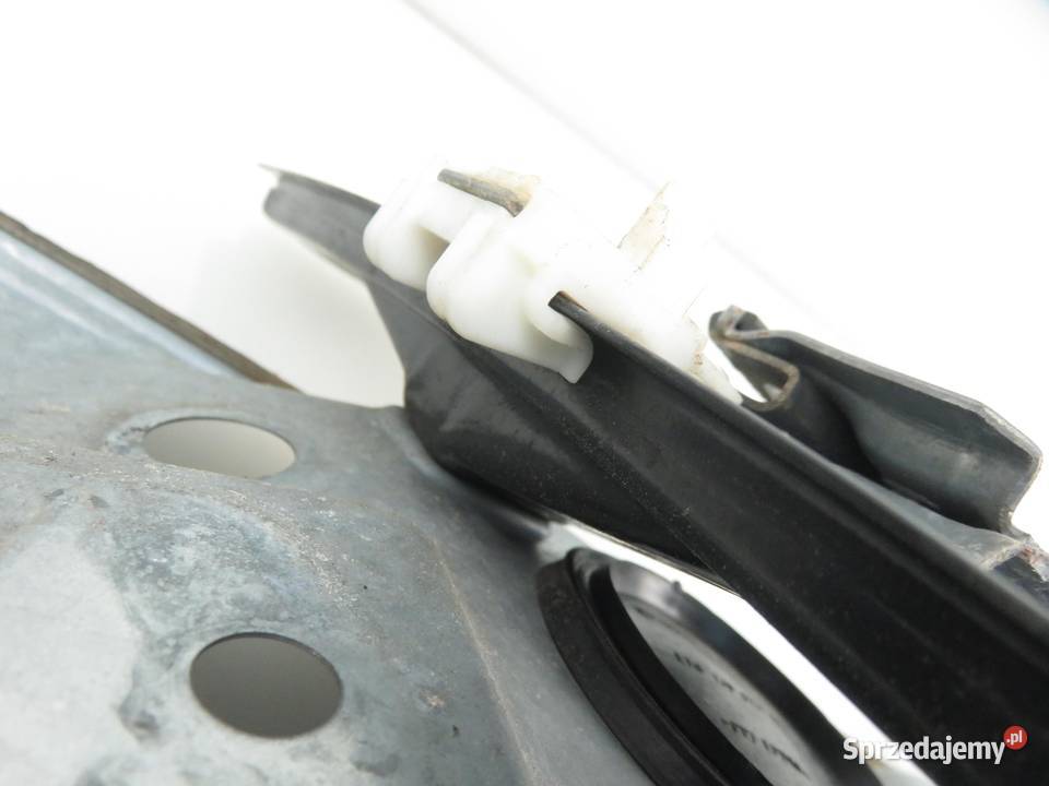 PODNOŚNIK SZYBY PRAWY PRZEDNI GOLF IV 1J4837730N