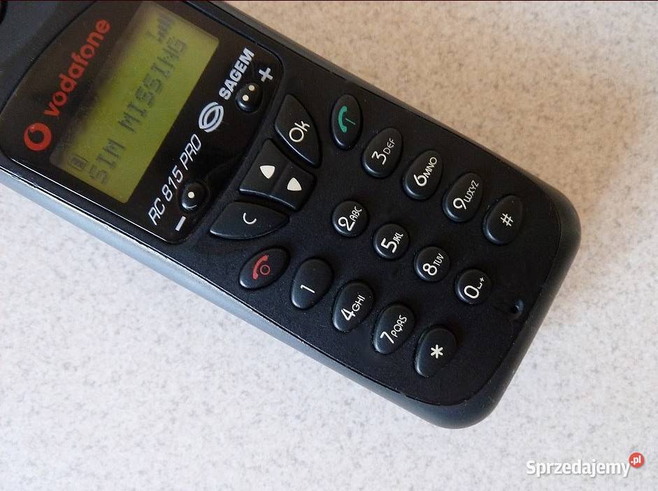 Telefon komórkowy SAGEM RC 815 PRO ma