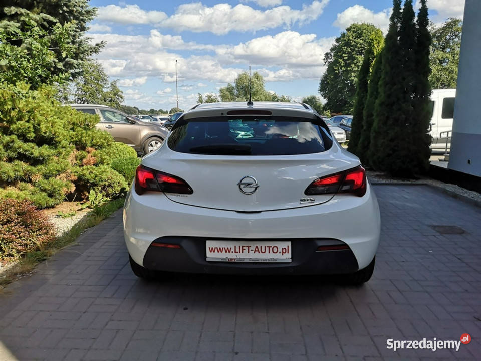 Opel Astra 14 16V 120 GTC Klima Parktronic przyciemniane szyby Strzegom