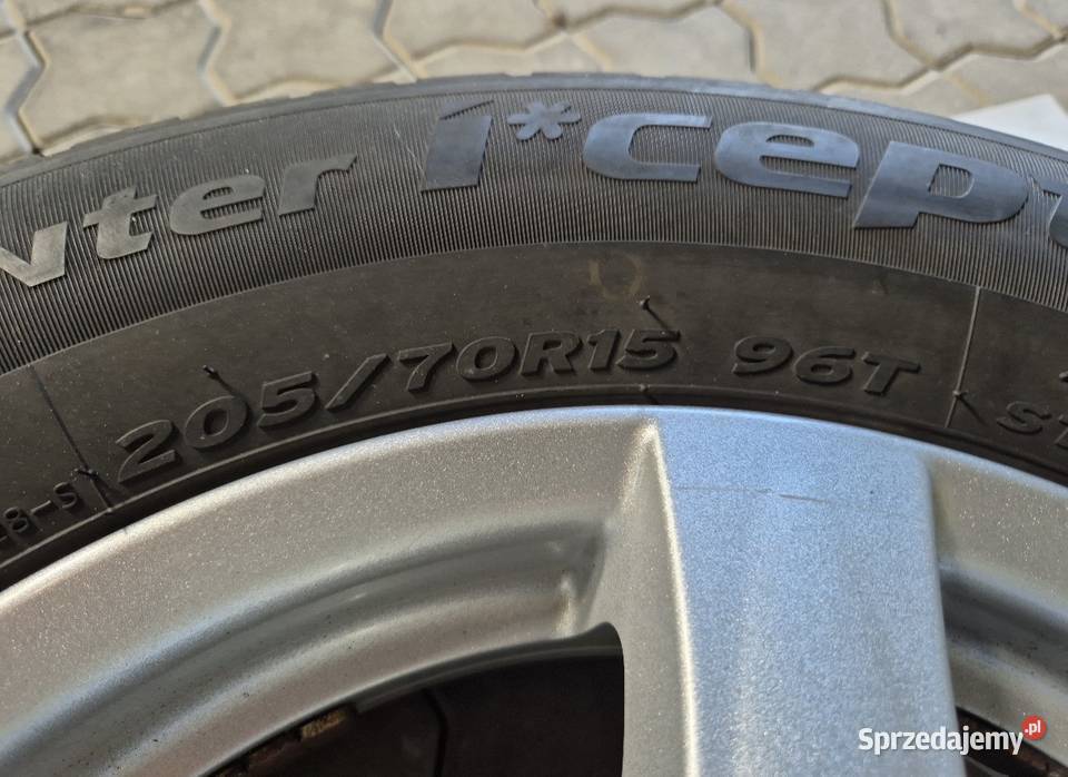 20570 R15 VAG Hankook Zima wielkopolskie Jastrowie