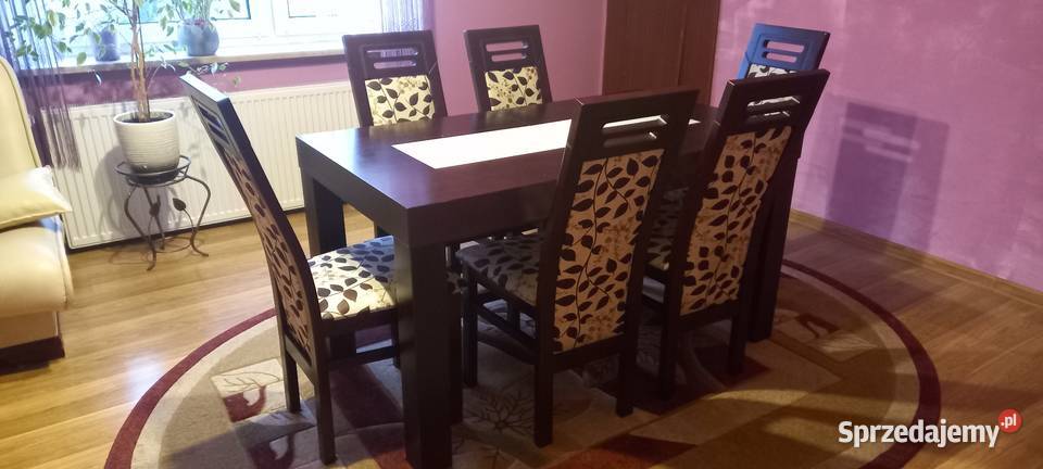 Stół rozkładany plus krzesła
