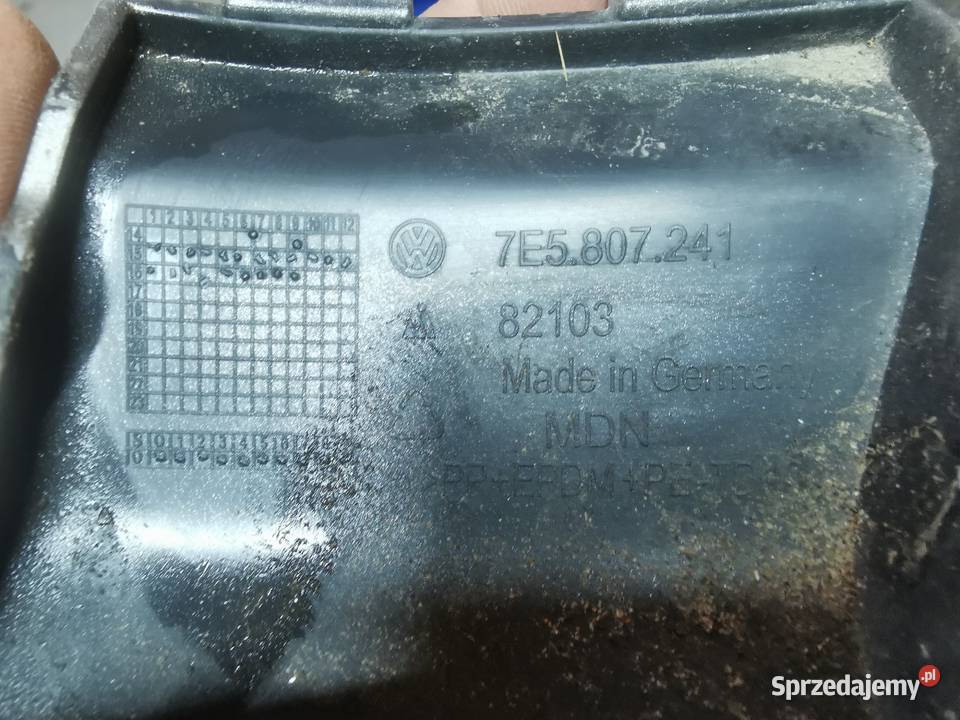 Zaślepka haka zderzaka przód vw transporter t6 Sieraków