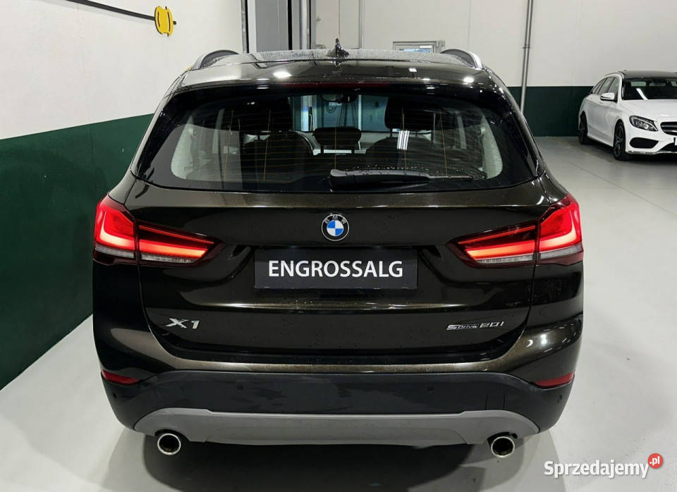 BMW X1 II F48 2015 2000cm3 Sadlno