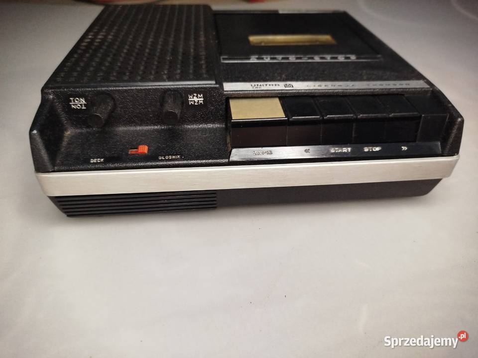 Zabytkowy magnetofon kasetowy Unitra B303 ZRK łódzkie Zgierz