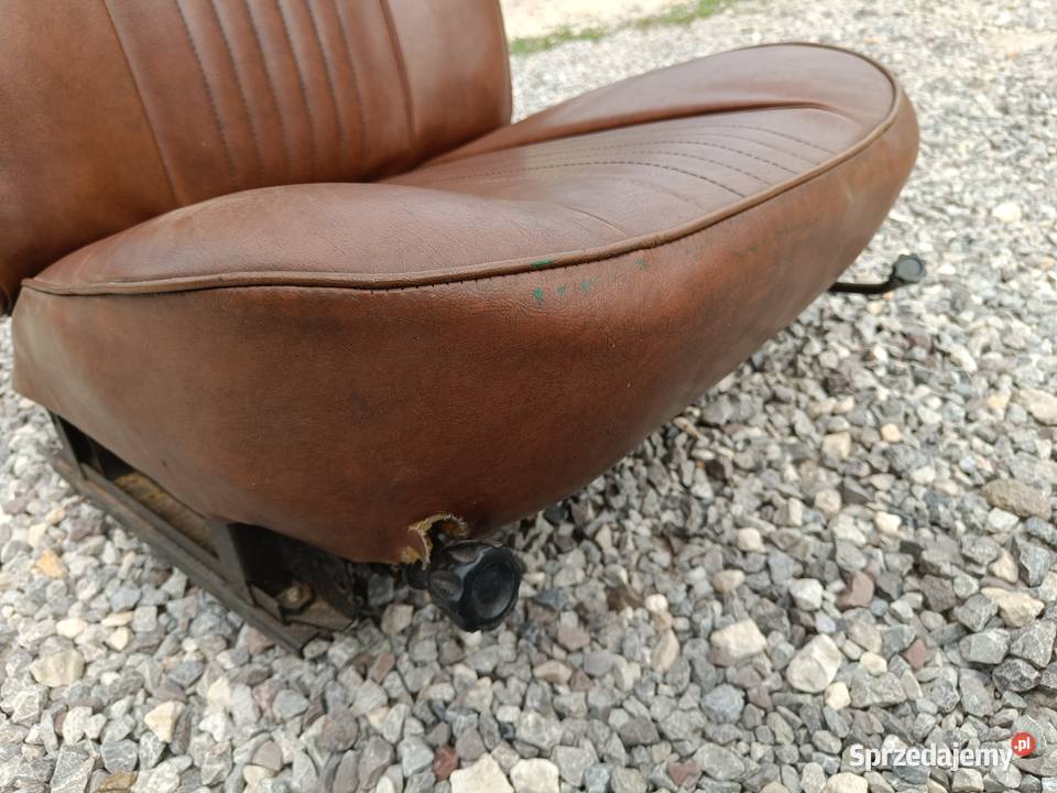 Fotel brązowy Fiat 125p osobowe Ostrowiec Świętokrzyski