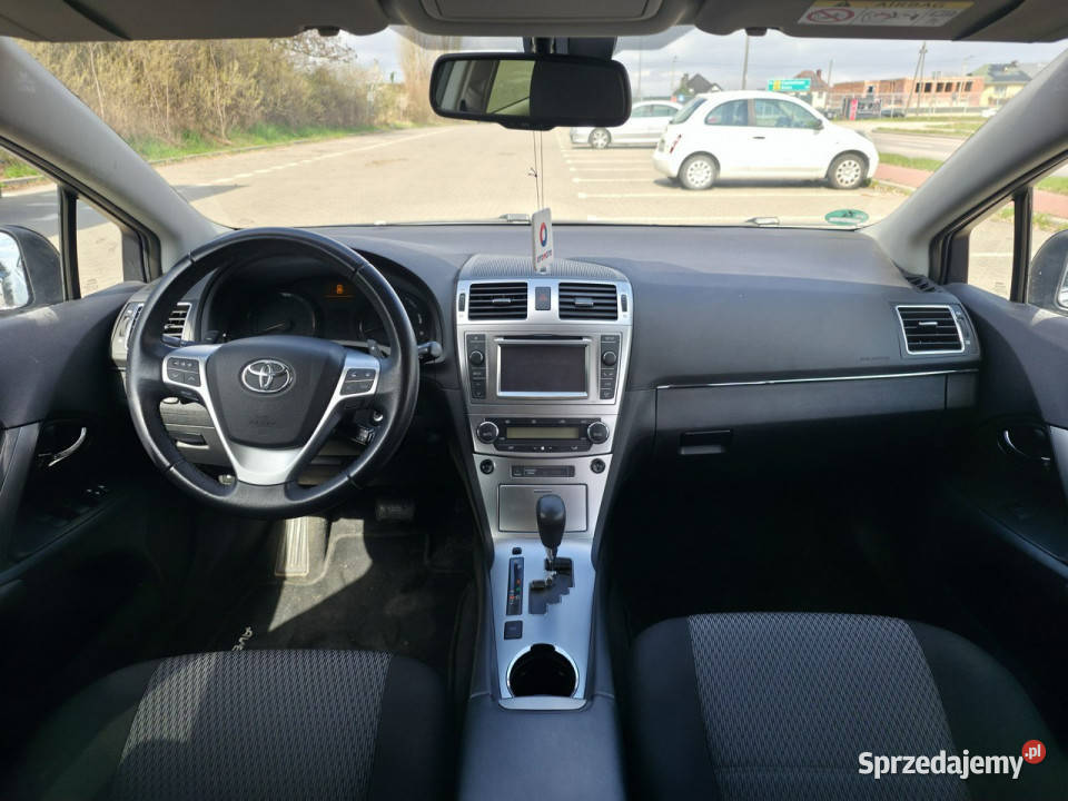 Toyota Avensis 18 Benzyna Serwisowany Gwarancja Kombi świętokrzyskie Piekoszów sprzedam