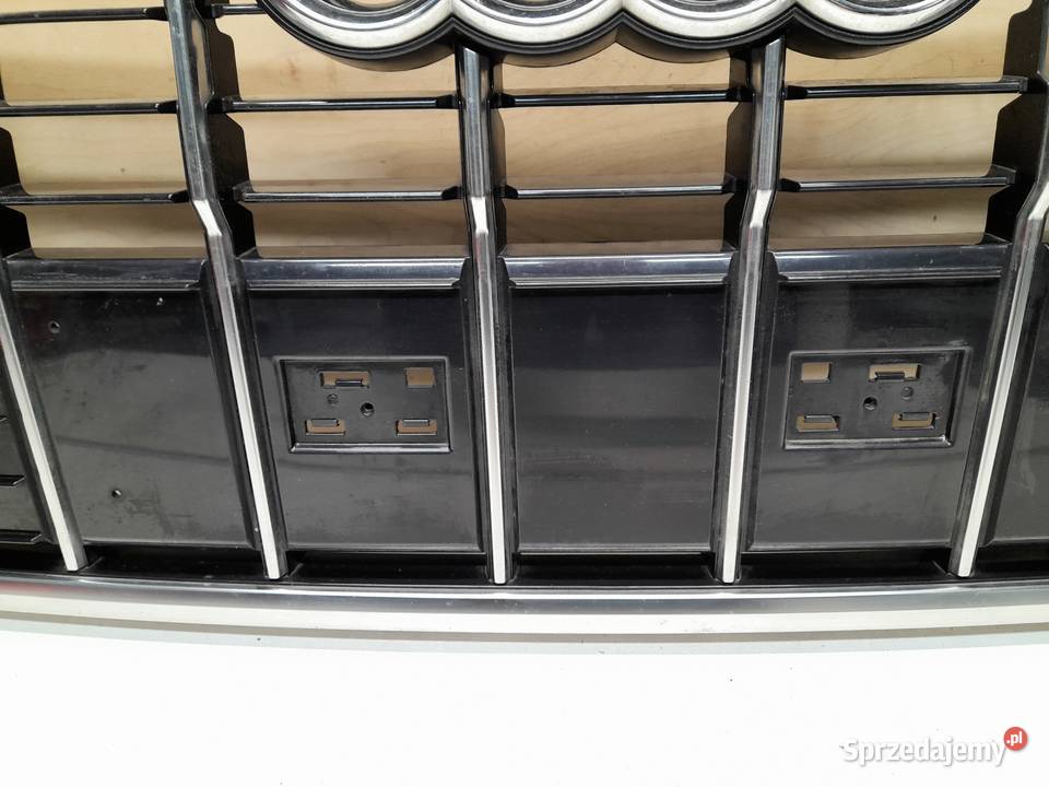 AUDI Q3 II ATRAPA CHŁODNICY GRILL 83A853651E Goleniów