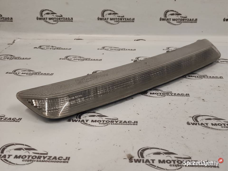 TOYOTA AVENSIS T27 III 10r światło STOP Światła stop Kielce