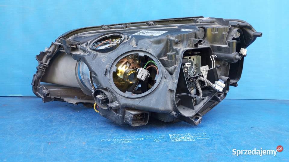 LAMPA PRAWY PRZÓD EUROPA XENON DYNAMIC BMW 7 F01 Nowy Tomyśl