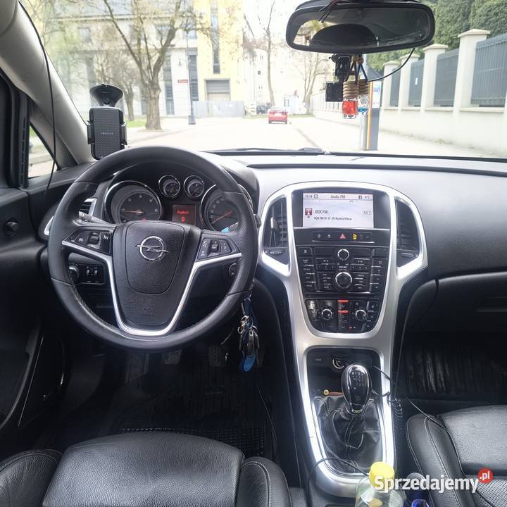 Opel Astra Sports Tourer Łódź