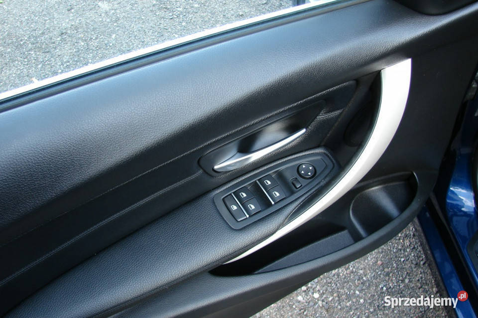 BMW 330 20 252 Hybrda Plungin F30 2012 Piła