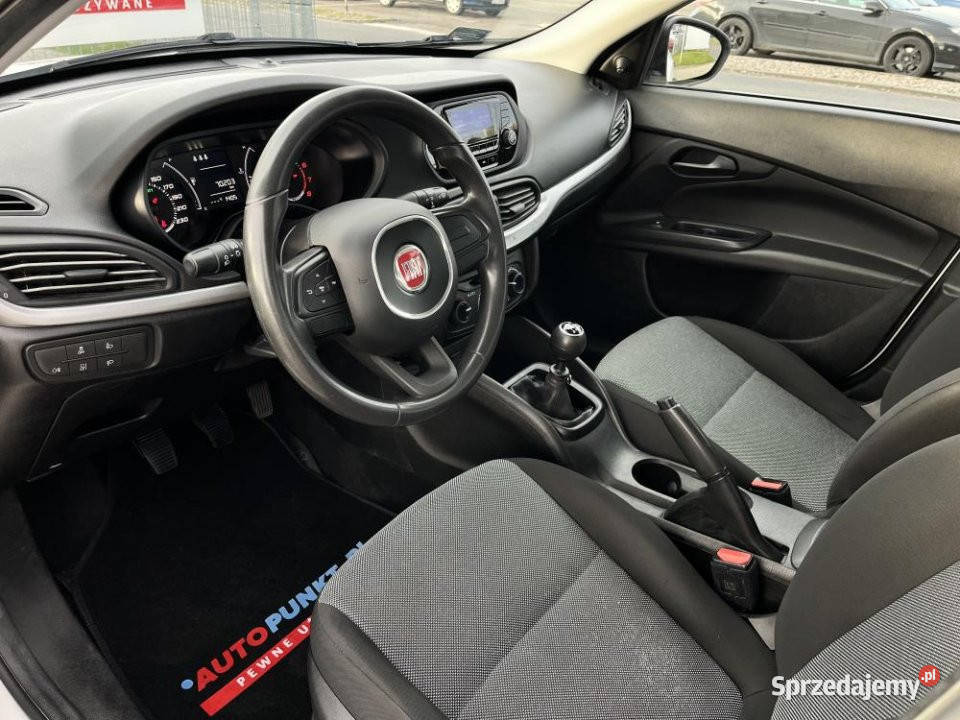 FIAT Tipo 2016r niski przebieg Salon Tipo Poznań