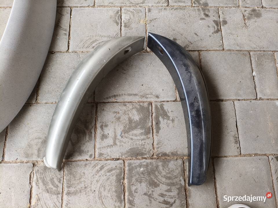 Poszerzenia nadkoli błotników zderzaka