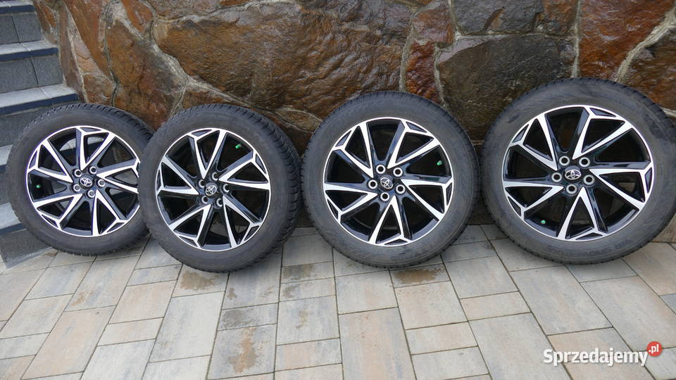 Sprzedam komplet kół zimowych do Toyota podkarpackie Sanok