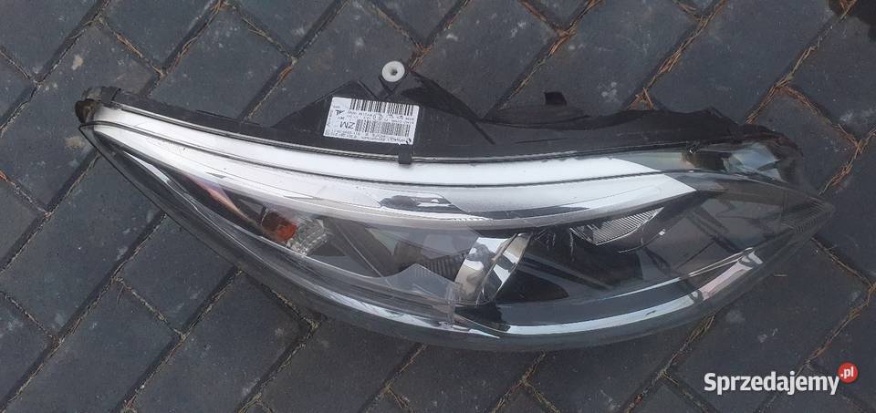 RENAULT CAPTUR 13 Lampa REFLEKTOR PRAWY PRZÓD osobowe Pobiedziska