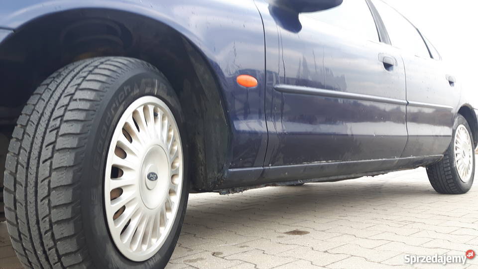 FORD MONDEO MK2 Z GAZEM