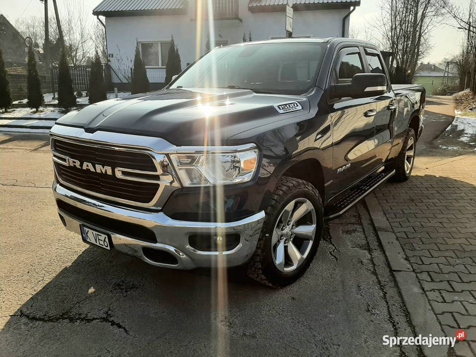 Dodge RAM IV 1500 57HEMI 400 94tkm Skóra Navi elektrochrom. lusterko wst. RAM Jaśkowice