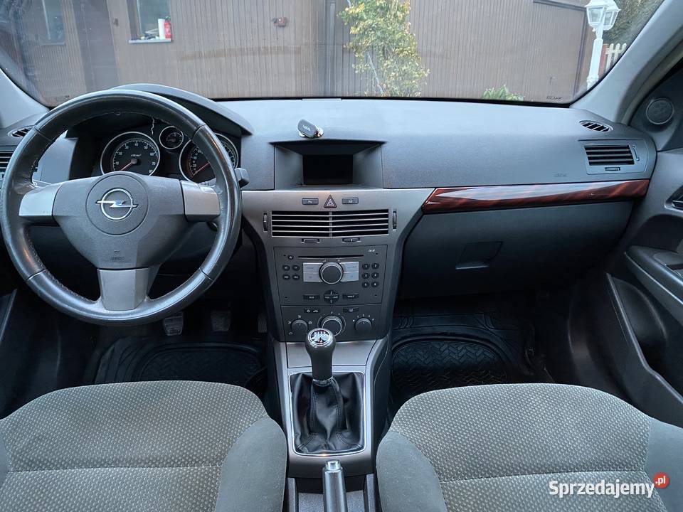 Opel Astra H małopolskie Luszowice