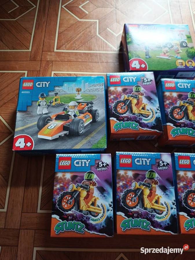 Klocki LEGO 9 sztuk 200