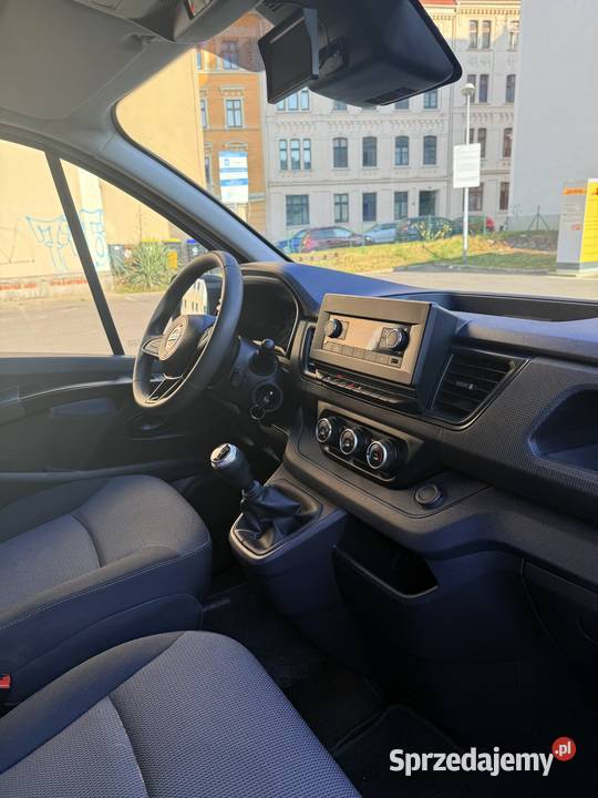 Nissan Primastar 2022 110 L1H1 radio / CD Zgorzelec