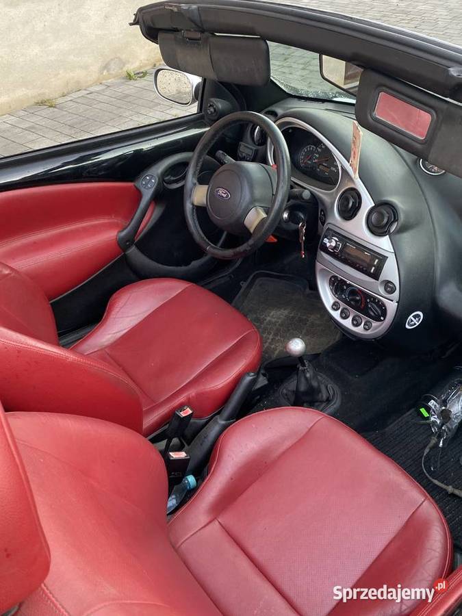 Ford street Ka Cabrio na lato Ślesin