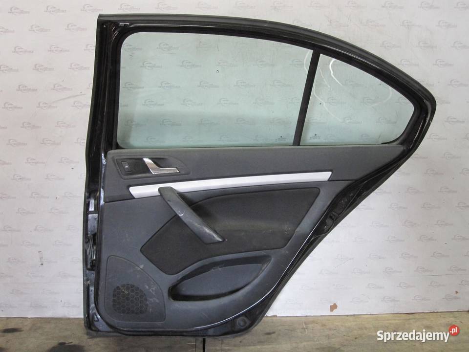 OCTAVIA II LIFT 11r drzwi prawy tył