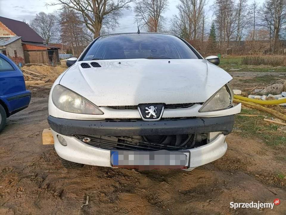 Peugeot 206 uszkodzony