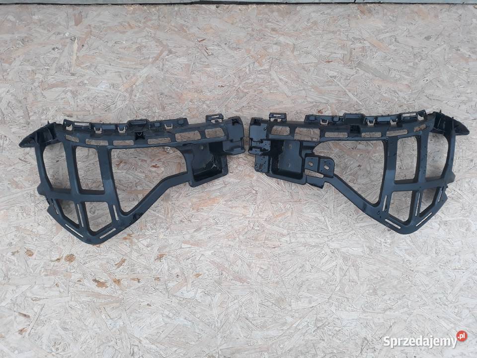 VW BEETLE ŚLIZG ZDERZAKA TYŁ LEWY 5C5807393D wielkopolskie Międzychód