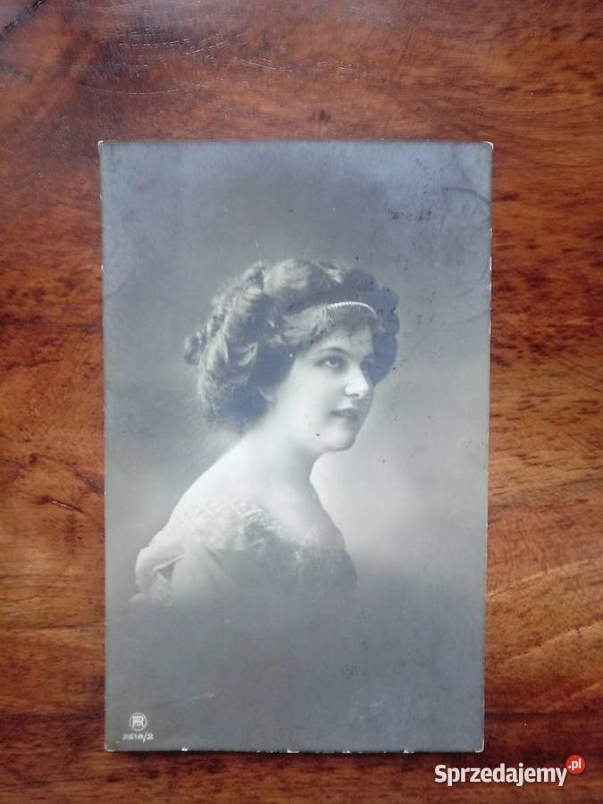 portret kobiety zdjęcie kartonik przedw1914 r Piotrówek