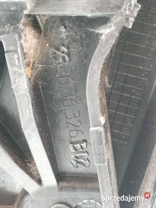 LUSTERKO PRAWE 9PIN EUROPA 232636326 Dacia