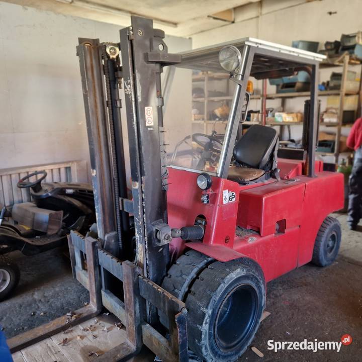 wózek widłowy na blizniaku diesel udzwig 3t diesel Bolesławiec sprzedam